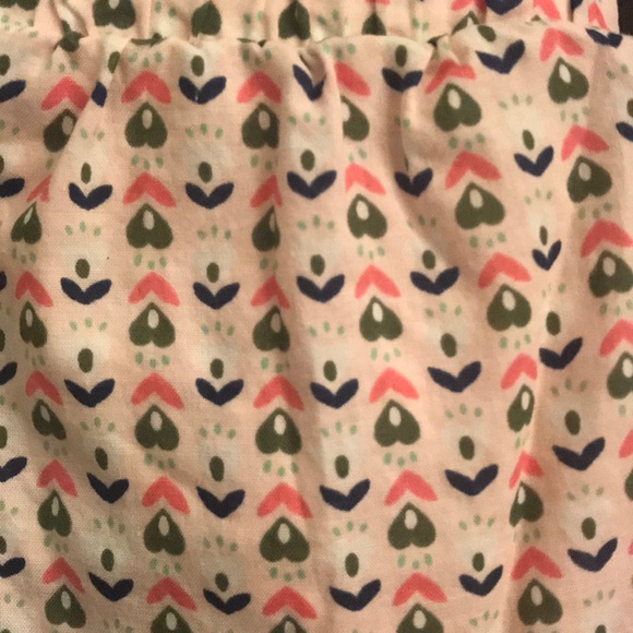 Carter’s 6mo Bundle - Picture 7 of 7